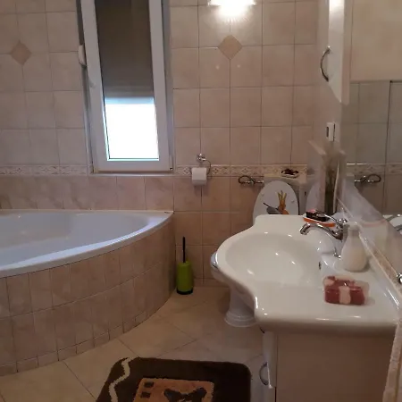Apartment Matea Rovinj Exterior photo